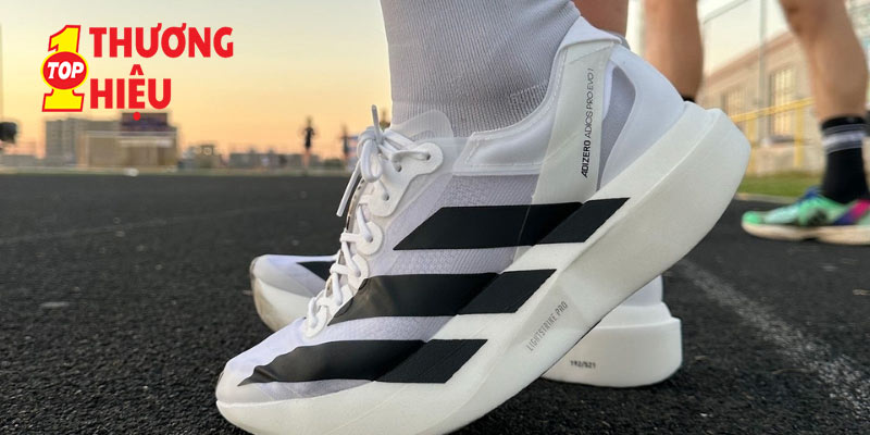 Thương hiệu giày Adidas - Hành trình từ những đôi giày thể thao